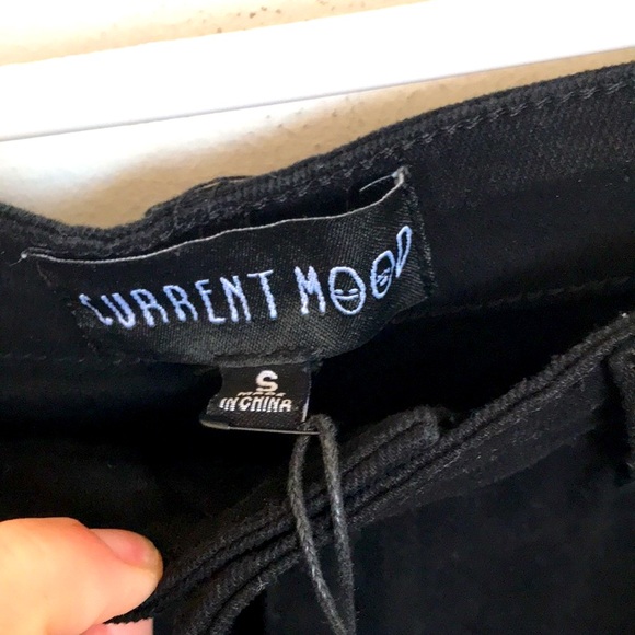 ✨🆕Dolls Kill x Current Mood Cosmic Scene Appliqué Shorts sz S BNWT!🛸👽SOLD OUT - Picture 2 of 16